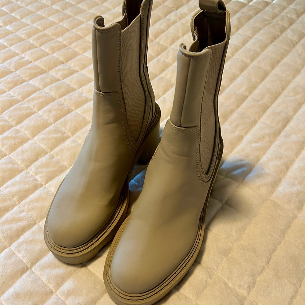 Zara Rubberized Heeled Ankle Boots - Picture 2 of 9